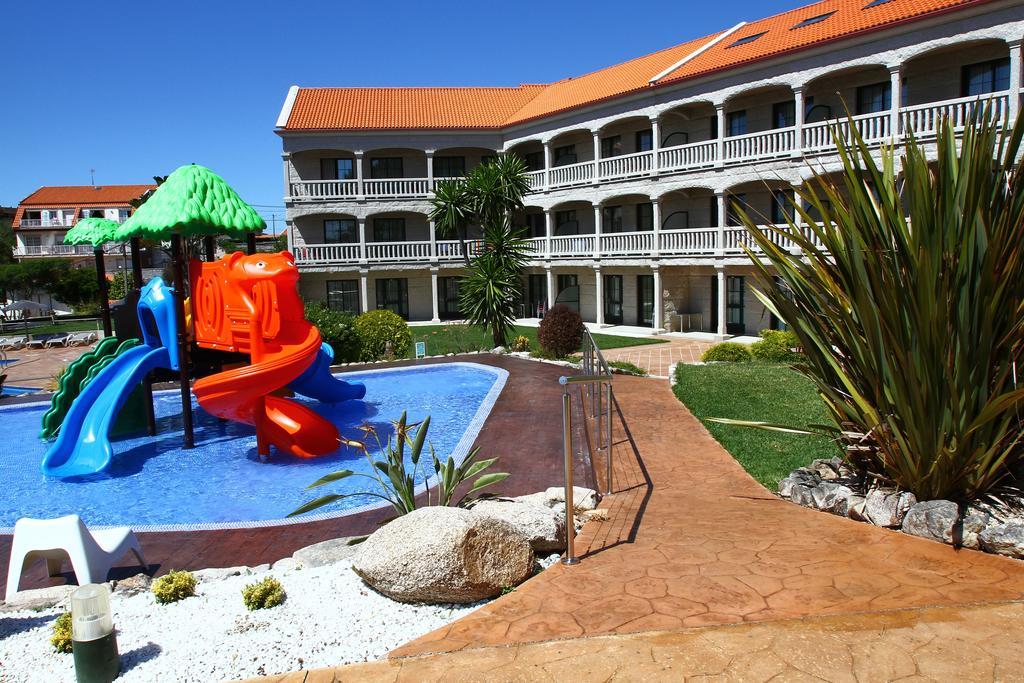 Apartamentos Coral Do Mar II Portonovo Bagian luar foto