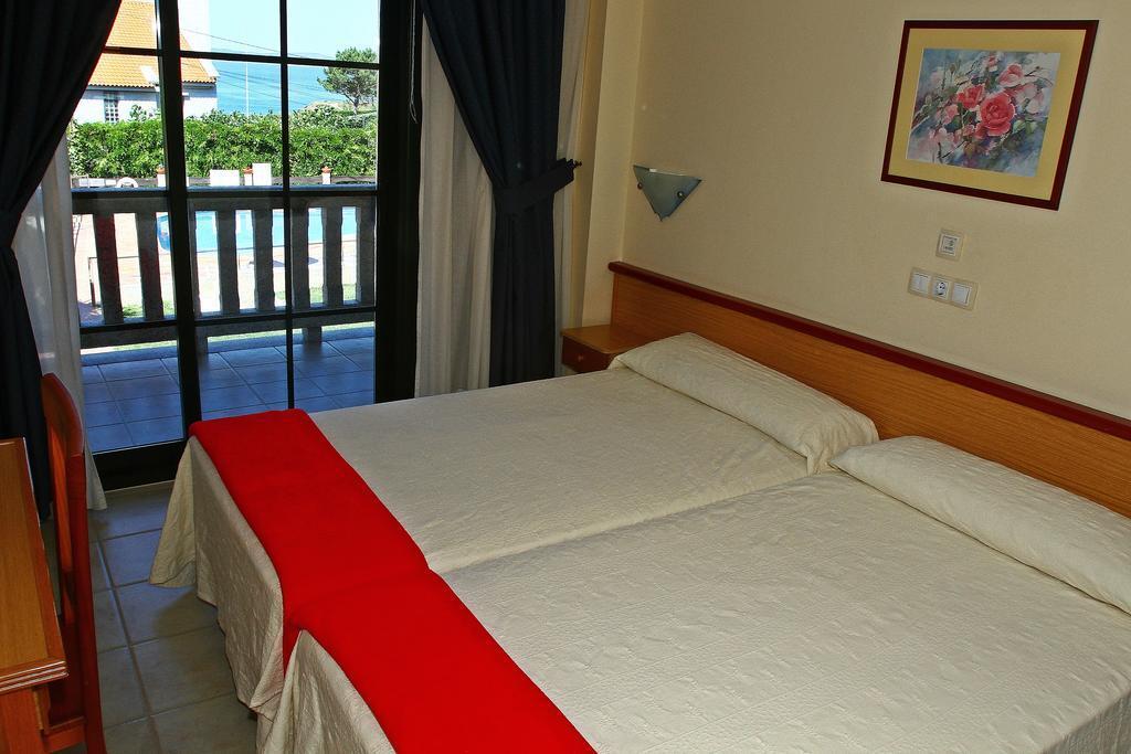 Apartamentos Coral Do Mar II Portonovo Bagian luar foto